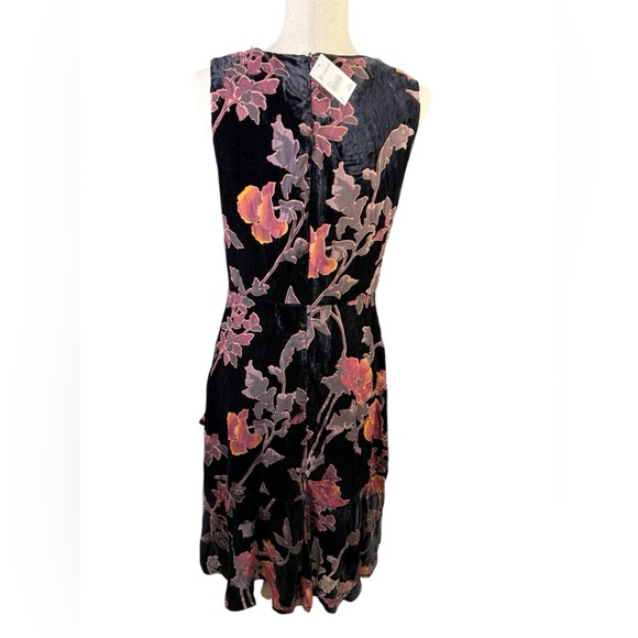 Black floral velvet burnout dress ruffled high low hem size 8 NWT - Picture 2 of 10